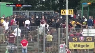 Dynamo Fans vs. Polizei in Bremen (Werder Bremen II - Dynamo Dresden 1:2 | 29.08.15)