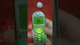 Ретро телефон Motorola C200 (2003)