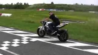 Moto et Motards   DRIFT MOTO vs AUTO1