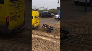 The bike had enough of being strapped down 😂 #entertainment #ohno #fail #opps #beachrace #bikefail