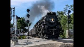 1080p HD: NKP "Berkshire" 765 barrels through Deerfield, IL at 74mph.