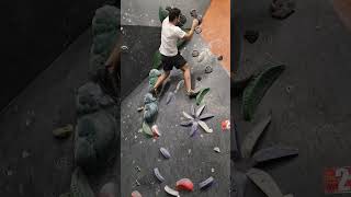 a couple V2s #bouldering