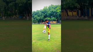 How to Juggle ⚽ #juggling #football #juggle #shorts #viral #trending #skills #footballskills