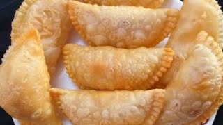 Gujiya recipe//Gondwe ladoo//(@VegVillageFood)