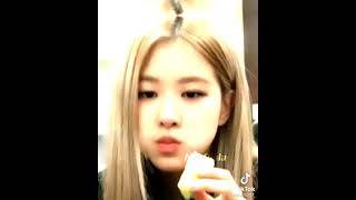 안녕하세요 베트남 blackpink ( Rosé )