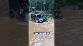 Jeep and Bahdeng, River crossing #jeep4x4