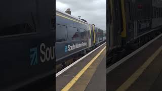 SWR 159010 and 159022 arrive into pinhoe station 6/4/24