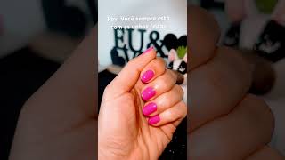 #unhas #unhasemcasa #esmaltes você é do time das mulheres com as unhas sempre feitas? 💅🏻✨🎀