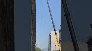 Climas nuevos en el palacio de gobierno en Nuevo León, mientras las escuelas ni a ventilador llegan