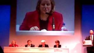 Lib Dem Councillor Ruth Dombey & Boris Johnson debate Sutton High Street.mp4