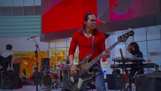 Take a look around Limp bizkitz Live music summarecon mal serpong November band 87 NB87