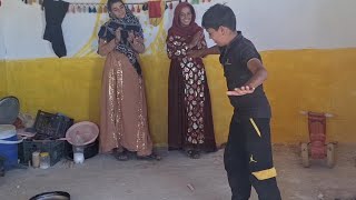 A poor nomadic family: Muslim dances for Samaneh