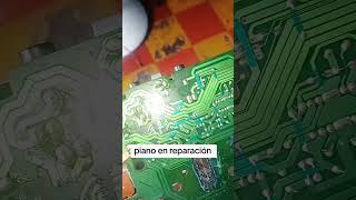 Piano en reparación