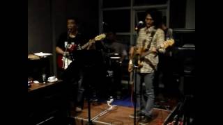 Merlin Coffee & Dining Sidoarjo Live Music VC