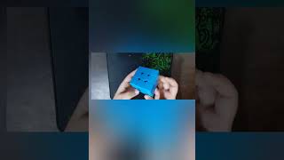 Blue Rubiks Cube assembling [ASMR]........