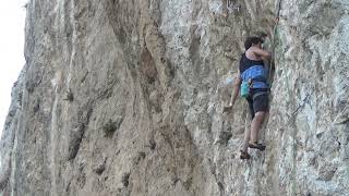 EFE uzatma 7b, VIII+/IX- Tırmanıcı: Ekim Turgut Manisa Sarıkaya Kaya Tırmanışı Rock Climbing Turkey