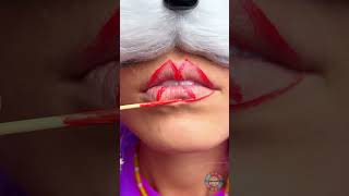 Bagaimana Kucing Mengaplikasikan Lipstik Sempurna 💄 😺