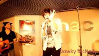 Julian Perretta - Stich Me Up @Fnac ( PARIS )