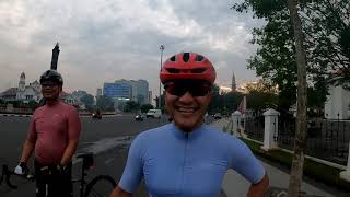 Gowes jakarta - jogja part 3 finish tugu jogja