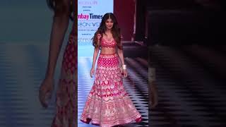 Shilpa Shetty Kundra Stunning Ramp Walk At Bombay times Fashion Show #shilpashetty #shorts