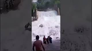 ⚠️Overflow of water in this waterfall in monsoon ⚠️‼️🚨 🌊      #shorts #shortsfeed #live #viralvideo