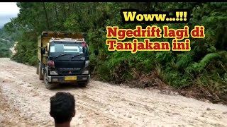 Ngedrift bareng sopir truck kalimantan