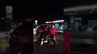 Truk BOK Putih Tabrak Kontainer Muatan Besi Baja di Sukasari Part.1