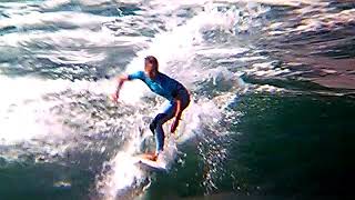 Sally Fitzgibbons (blue) 8/4/18 WOMENS ROUND 3(heat3) (Sat morn) @ US OPEN SURF HB