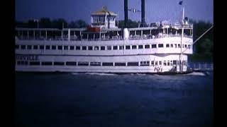 Belle of Louisville and Kennedy Bridge under construction