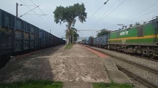 Barauni Gondia Express skips Hathband at very dangerous speed with WAP4. Use 🎧 for best track sound