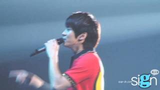 [fancam] 101226 cute Jonghyun in A-yo @ SHINee 1st Concert in Japan