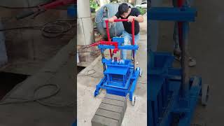 small moving block making machine to make concrete bricks