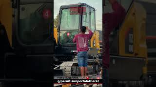 Kredit Excavator Via Bank di Lampung