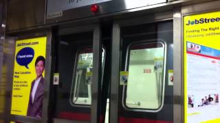 SMRT C151 039/040 departing City Hall (Joo Koon bound)