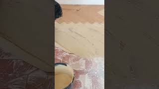 Parquet #milano #parquet #adesivo #shortsvideo #shortvideo #colla #legno #ristrutturare