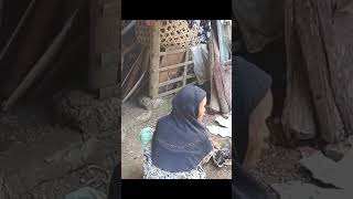 Sambut Kepulangan Anak Mak Inah Sembelih Ayam#shorts_