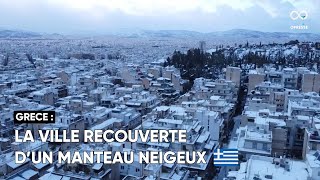 Une neige abondante a paralysé la ville d'Athènes