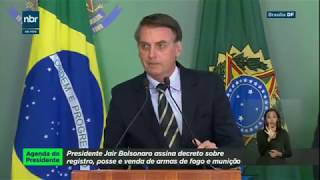 URGENTE: BOLSONARO ASSINA DECRETO SOBRE REGISTRO, POSSE E VENDA DE ARMA DE FOGO.