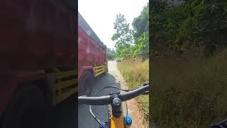 ALMOST GOT AN ACCIDENT: TANJUNG DURIAT ROAD ADVENTURE AND TRUCK ENCOUNTER #justwhy