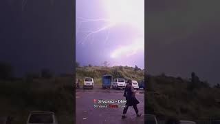 सिलवासा में जोरदार बिजली कड़क रही है आसमानों में Silvassa Me Jordaar Thunder ⛈️⚡⛈️ Silvassa News DNH