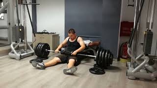 Hip Thrust  210 kg