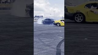 MUSTANG GET BULLIED BY A SCATPACK 392🐝 and BLOWS UP TIRES 🛞 💨💨#car #automobile #tiktok