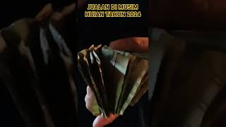 Jawaban para pedagang saat musim hujan tahun ini  #pasarcileungsi #pedagangpasar #jualanpasar