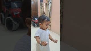 aise gaya jaise kuchh likhna bhul gaya Tha ||Aviraaj Singh||...#baby #funny