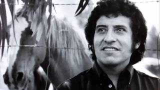 VICTOR JARA. Las casitas del barrio alto.