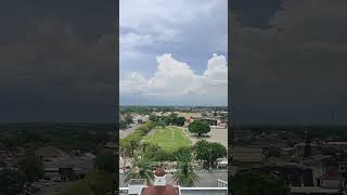 Suasana alun-alun Ponorogo dari gedung PEMKAB lantai 8 Kabupaten Ponorogo