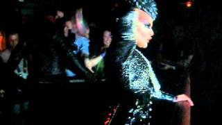 Nina Flowers @ Club57