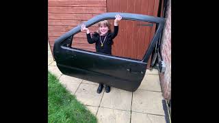 fibre glass 6n2 doors, as you can see from my 6 year old, these are extremely light #vwpologti