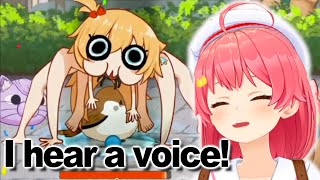 Miko can't stop laughing when she sees Spiderchama with her voice implemented [hololive/ Eng sub]