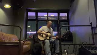 Bru Bar Hostel Cork - Open Mic / The Future Cork Local Band ( HD )